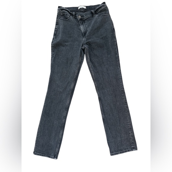 Abercrombie & Fitch crossover 90’s slim straight ultra High Rise black 31/12 - Picture 2 of 7